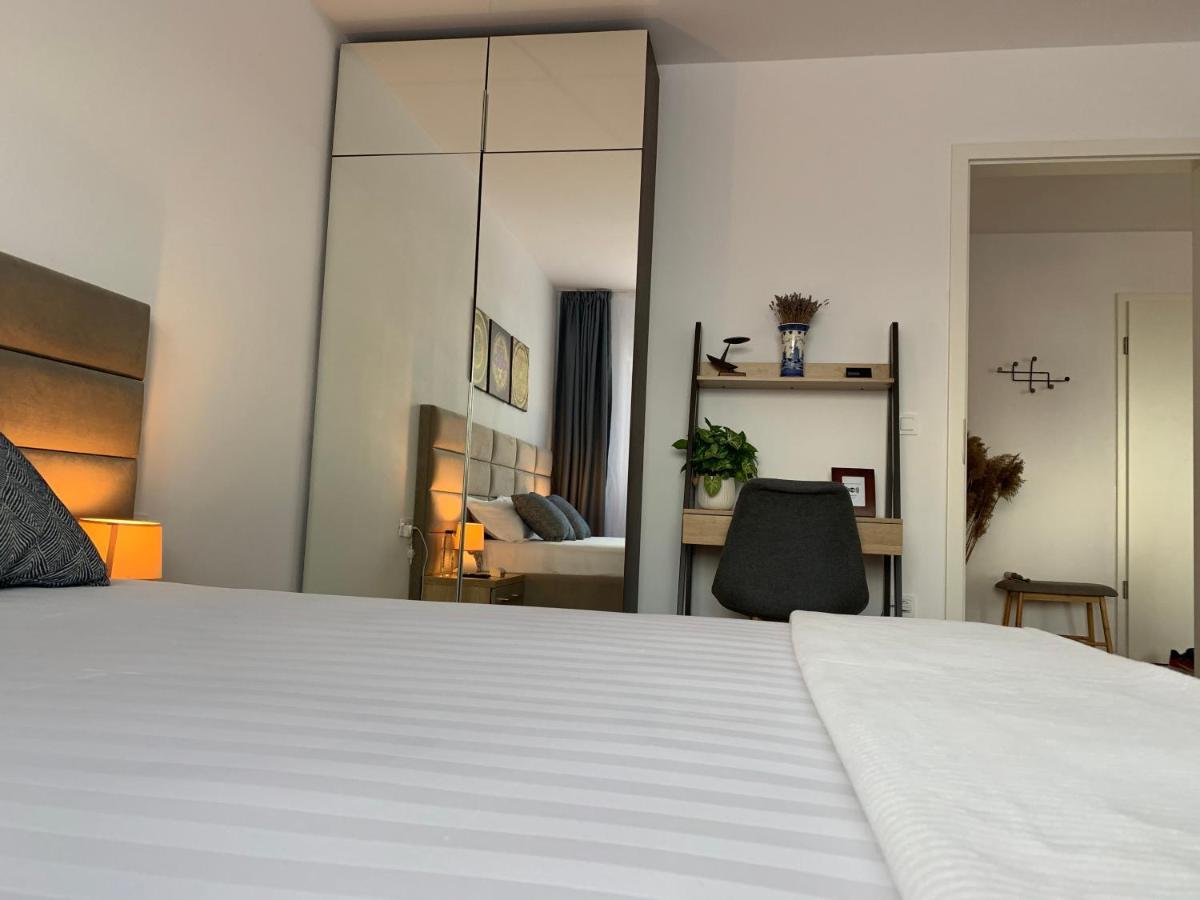 Executive Apartment Avantgarden Coresi 布拉索夫 外观 照片